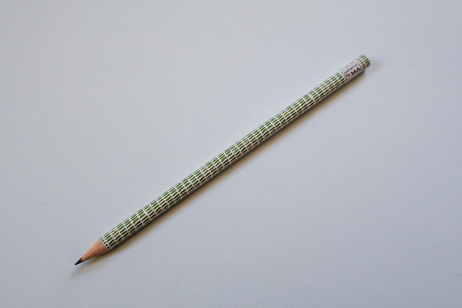 roheline | Crayon
